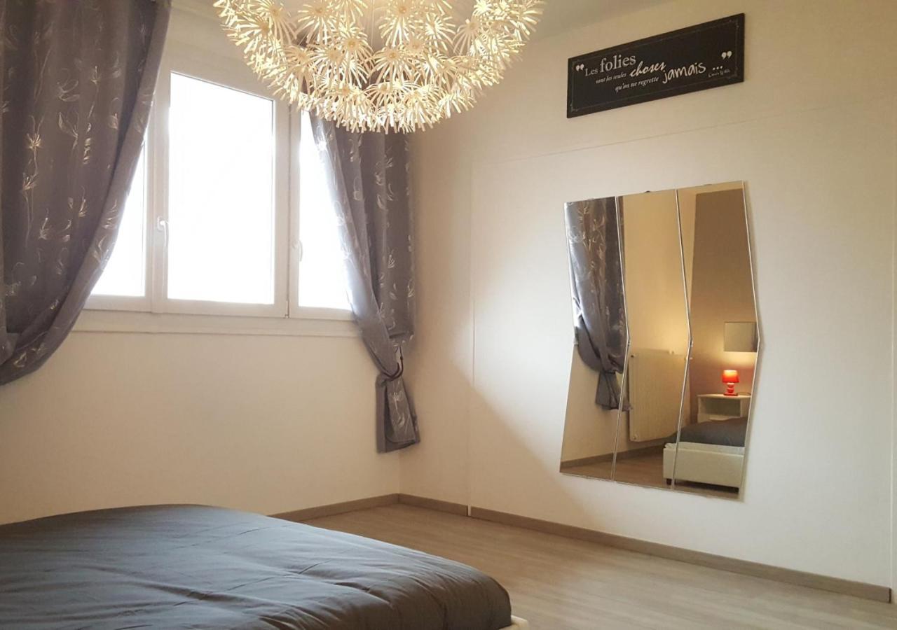 Sweethome - Drapeau * Dijon